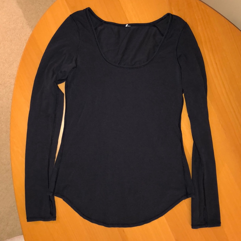 Lululemon - Dark Blue Long Sleeve Light Tee Shirt